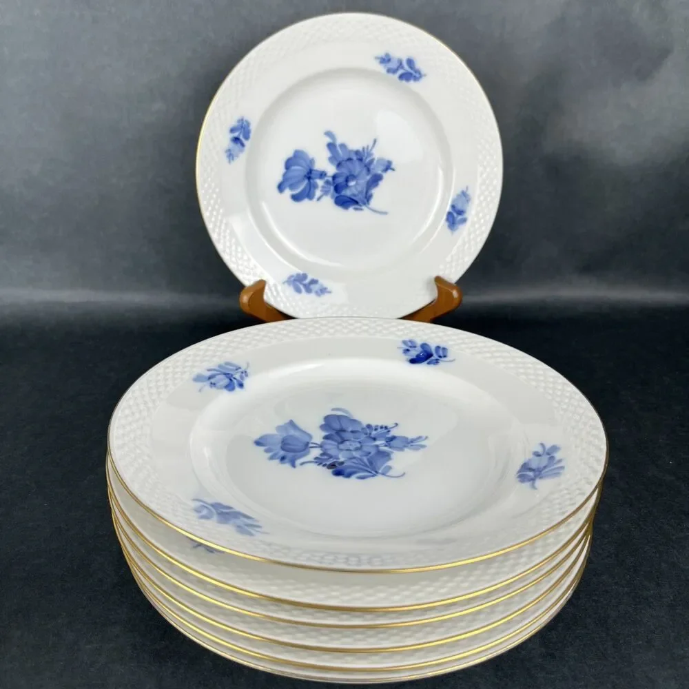 (1 PC) Royal Copenhagen Blue Flowers Braided Plate 8095 EF Hutton Gold Rim‎ EACH